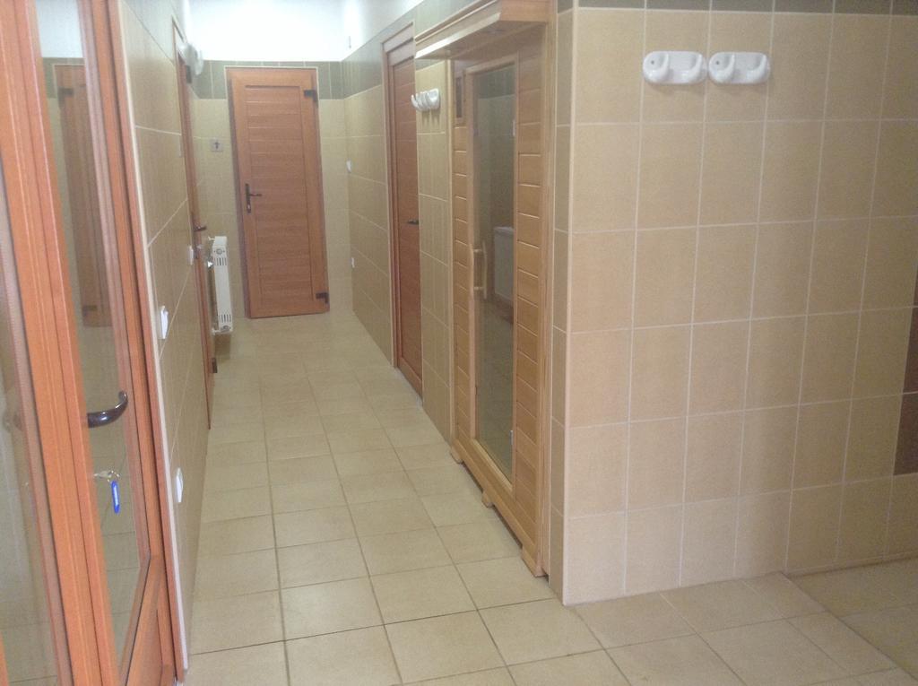 דירות Tiszabecs Bornemisza Kuria מראה חיצוני תמונה